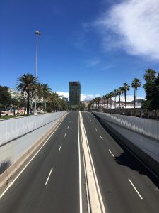 Las Palmas moottoritie koronaviruksen aikaan.